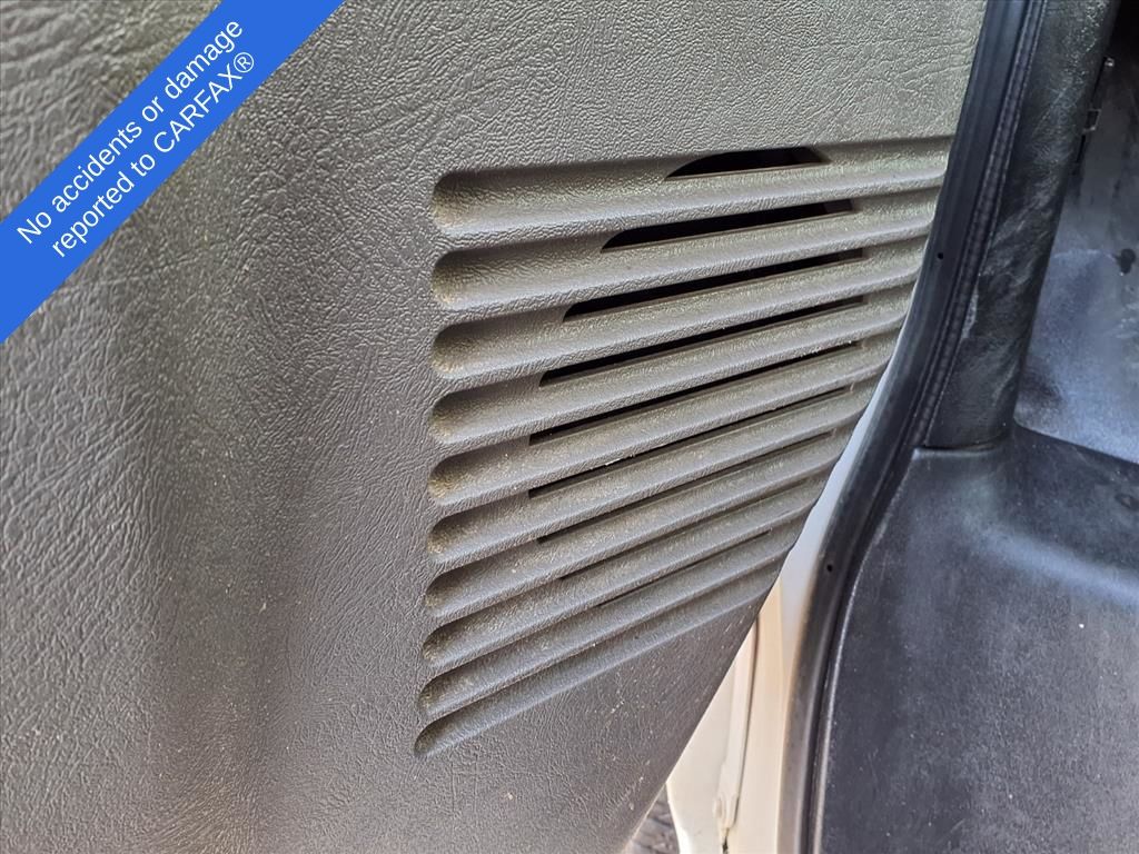 Thumbnail: 2018 Chevrolet Express - 21