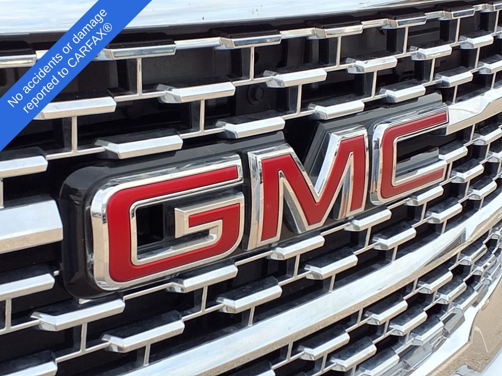 2023 GMC Acadia Denali 25