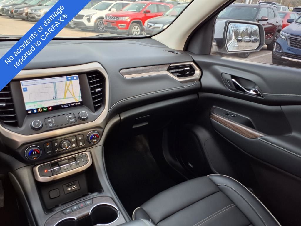 2023 GMC Acadia Denali 7