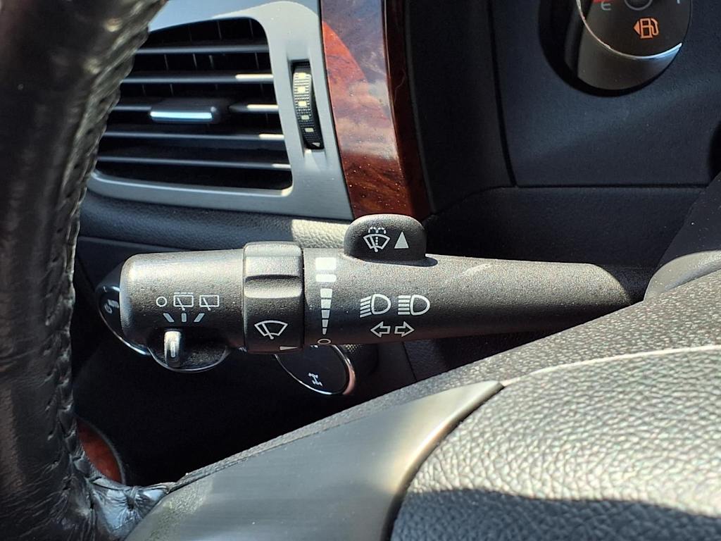 Thumbnail: 2012 GMC Yukon - 22