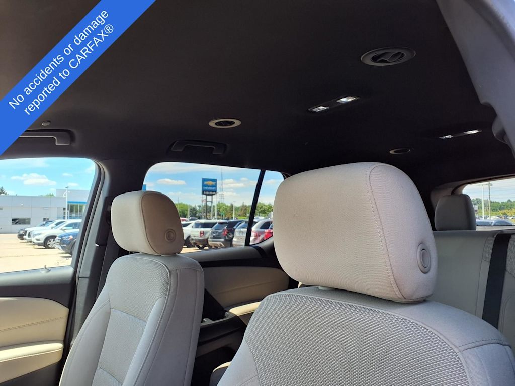 Thumbnail: 2023 Chevrolet Traverse - 20