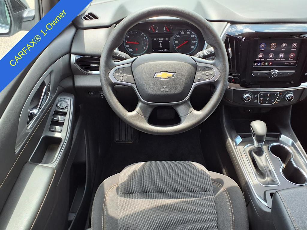 Thumbnail: 2021 Chevrolet Traverse - 9