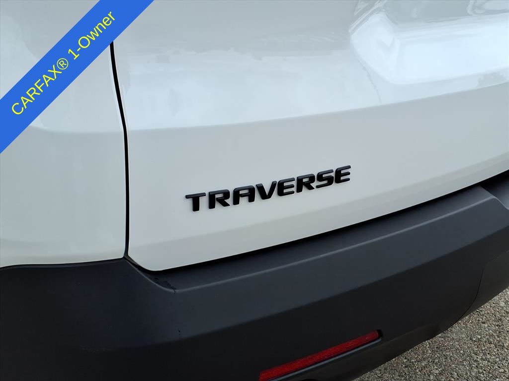 Thumbnail: 2023 Chevrolet Traverse - 7