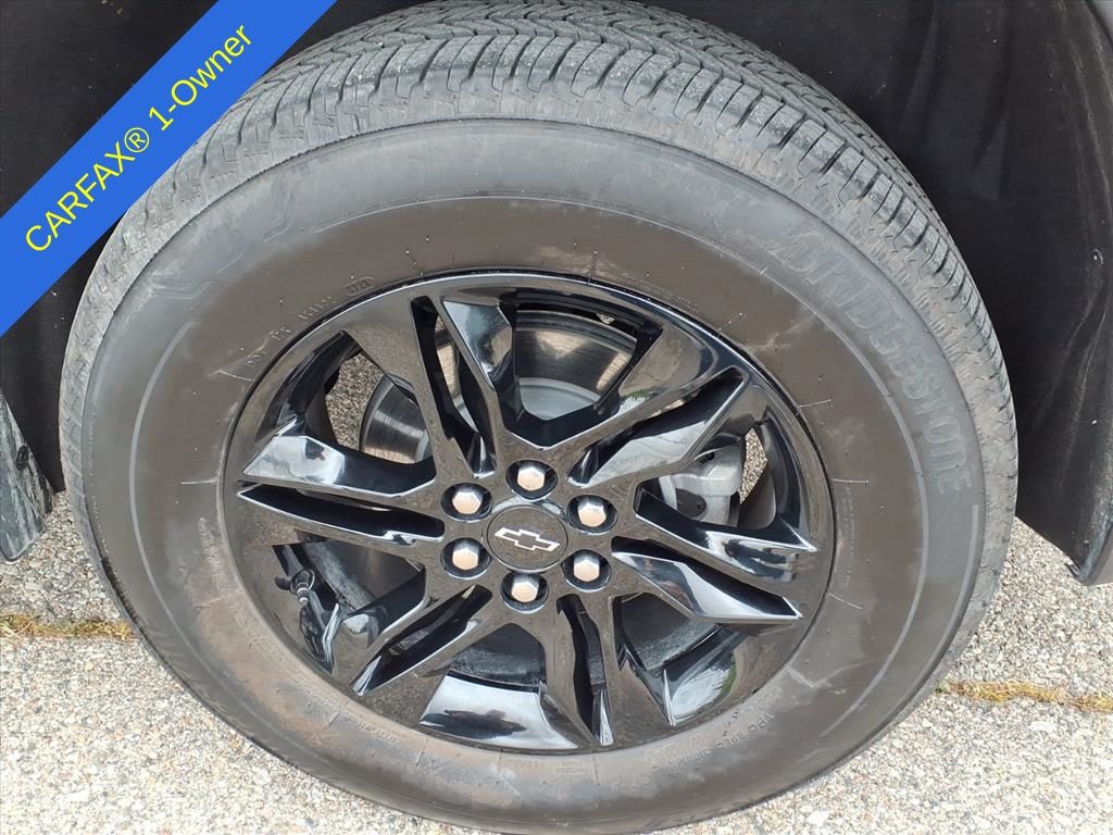 Thumbnail: 2023 Chevrolet Traverse - 8