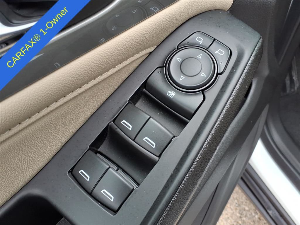 Thumbnail: 2023 Chevrolet Traverse - 21