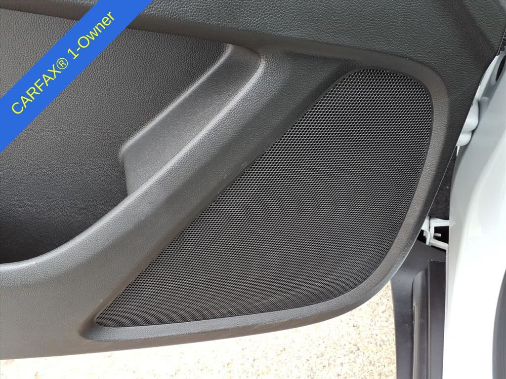 Thumbnail: 2023 Chevrolet Traverse - 22