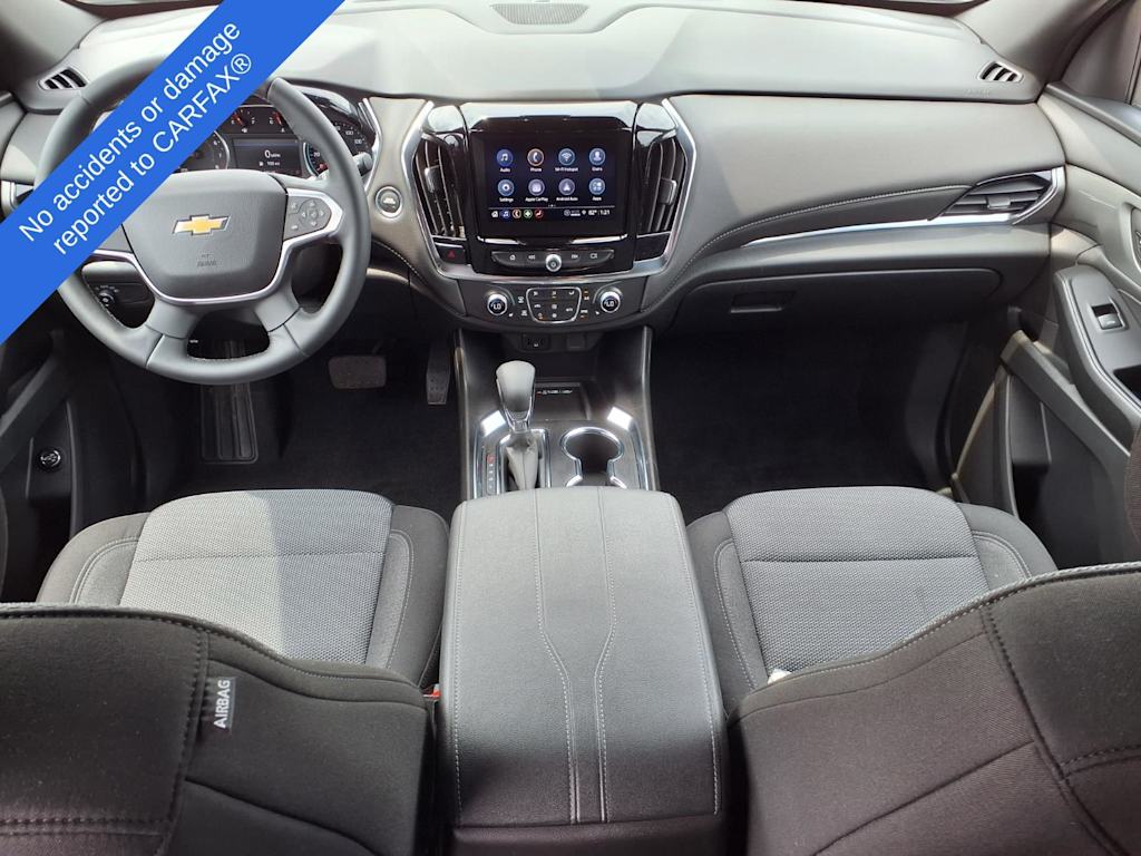 Thumbnail: 2023 Chevrolet Traverse - 2