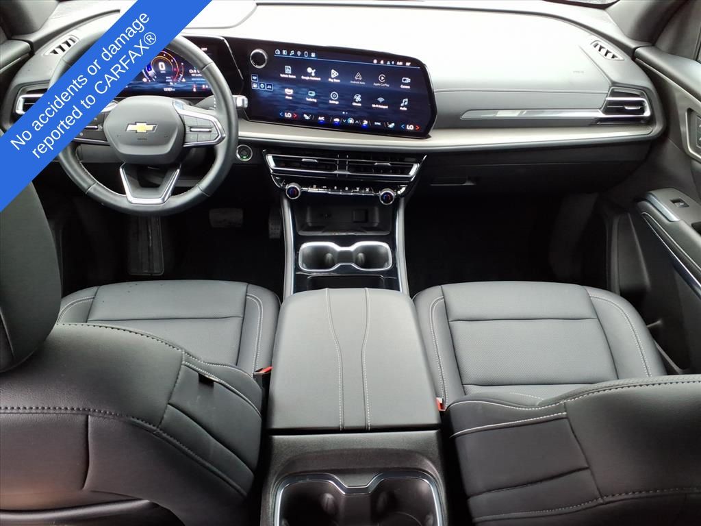 Thumbnail: 2025 Chevrolet Traverse - 2