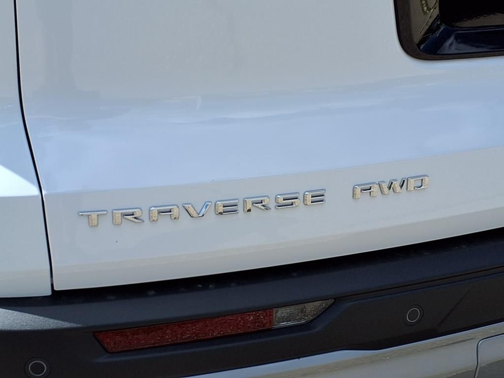 Thumbnail: 2026 Chevrolet Traverse - 6