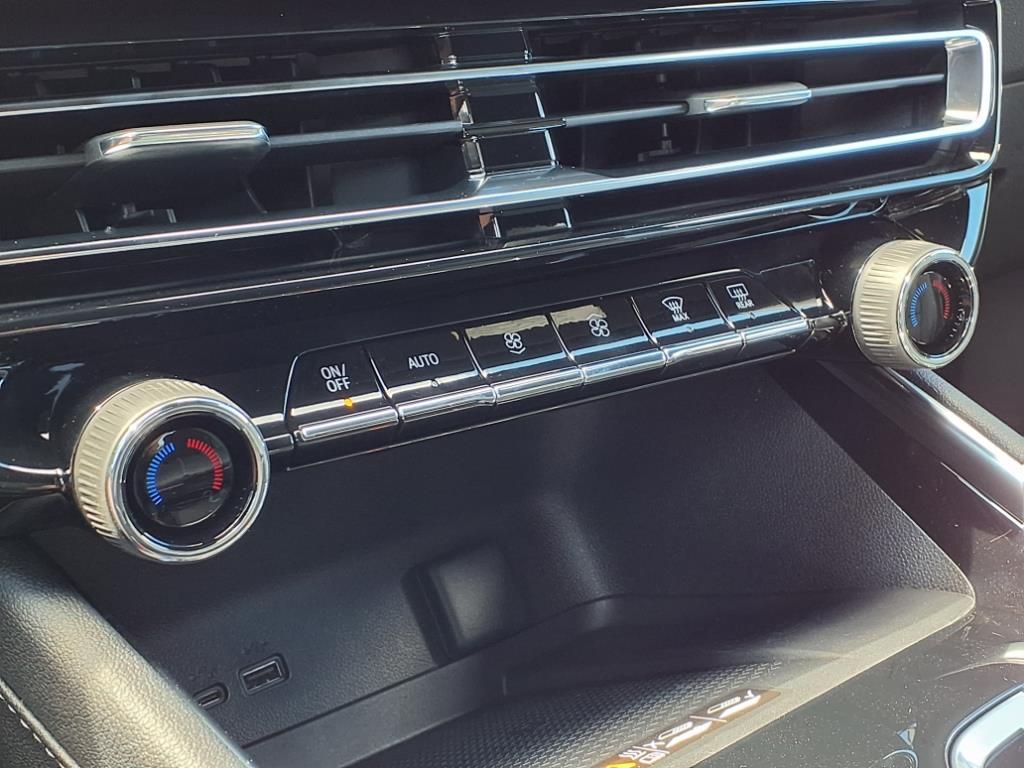 Thumbnail: 2026 Chevrolet Traverse - 19