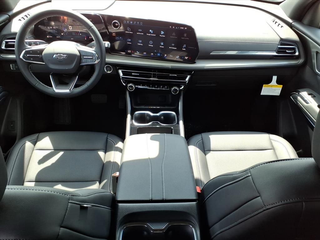 Thumbnail: 2026 Chevrolet Traverse - 2