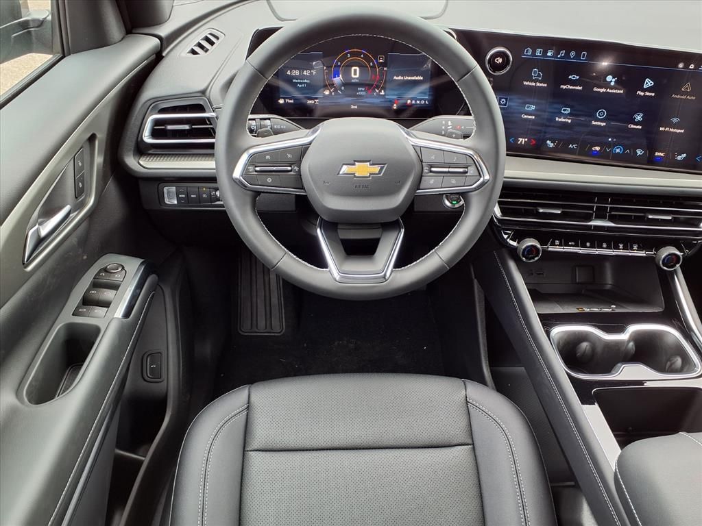 Thumbnail: 2026 Chevrolet Traverse - 8