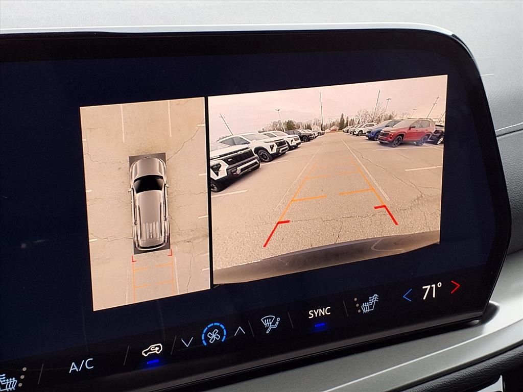 Thumbnail: 2026 Chevrolet Traverse - 20
