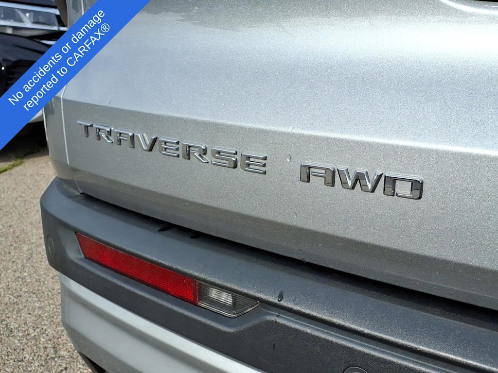 Thumbnail: 2024 Chevrolet Traverse - 19