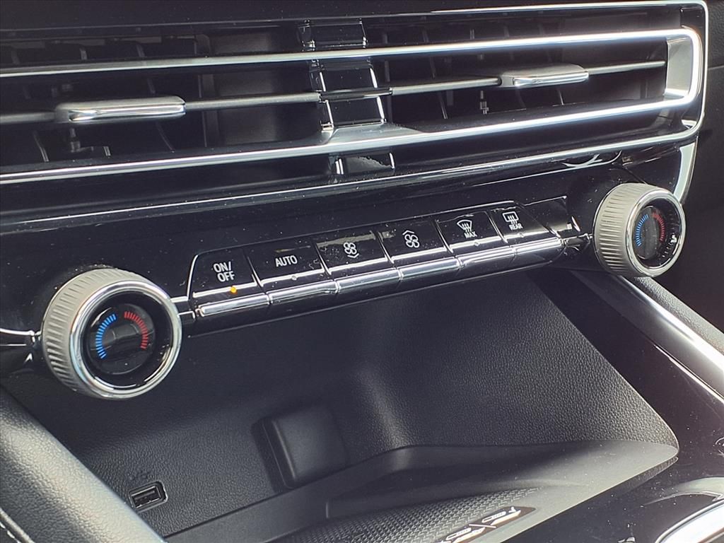 Thumbnail: 2026 Chevrolet Traverse - 19