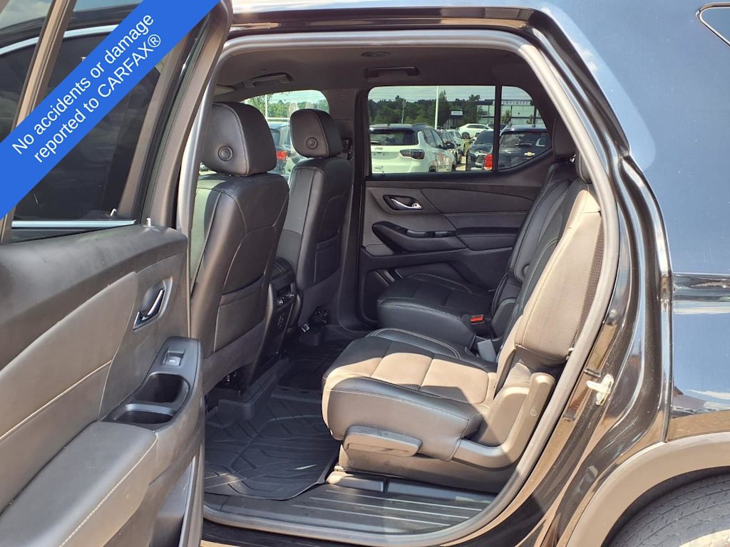 Thumbnail: 2023 Chevrolet Traverse - 10