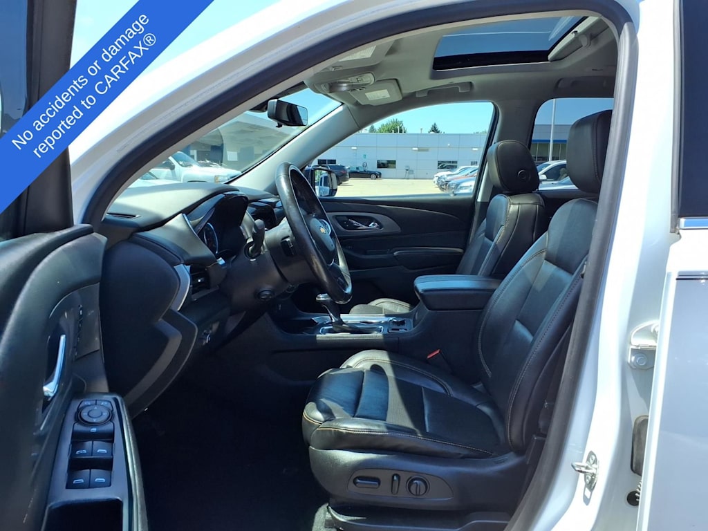 Thumbnail: 2018 Chevrolet Traverse - 9