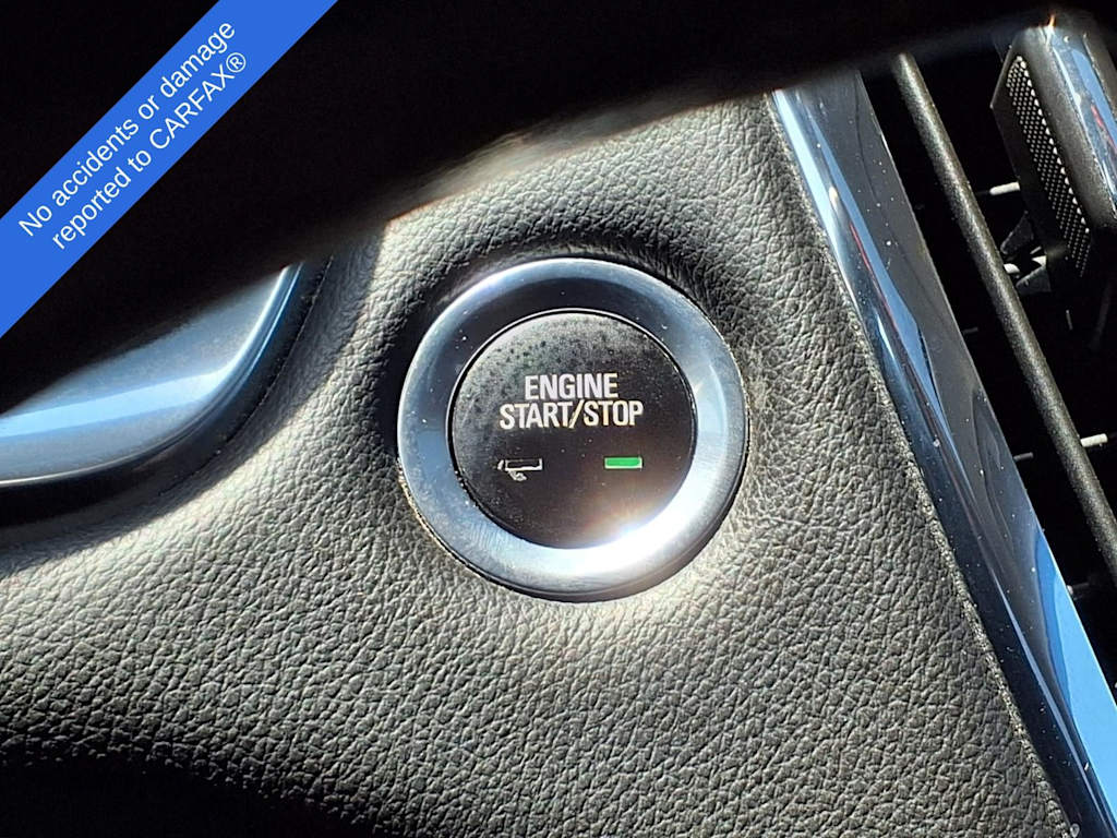 Thumbnail: 2018 Chevrolet Traverse - 27