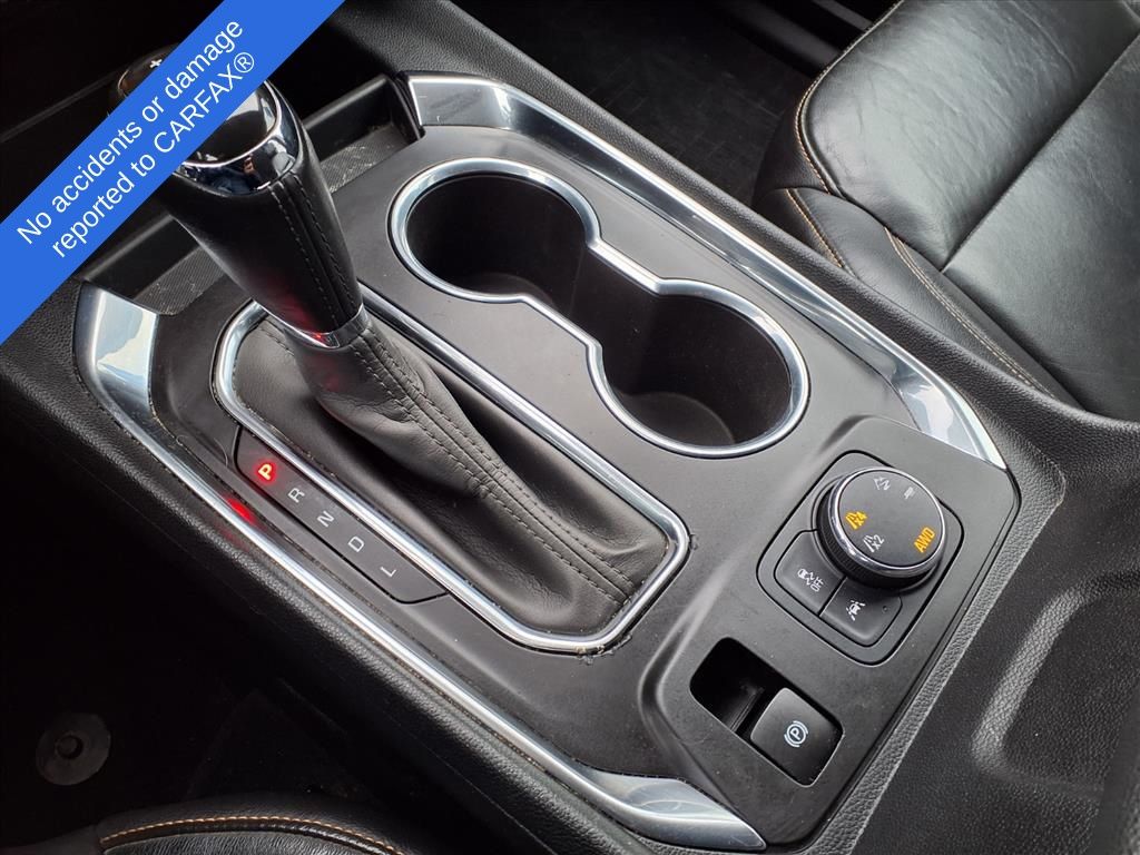 Thumbnail: 2020 Chevrolet Traverse - 25