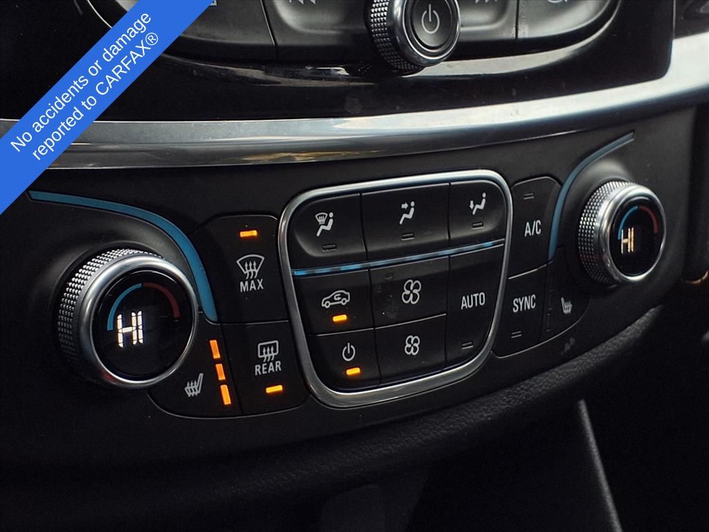 Thumbnail: 2020 Chevrolet Traverse - 27