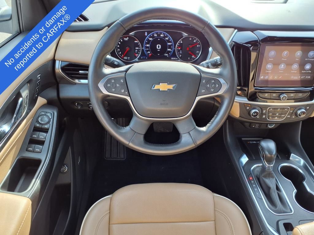 2022 Chevrolet Traverse Premier 8