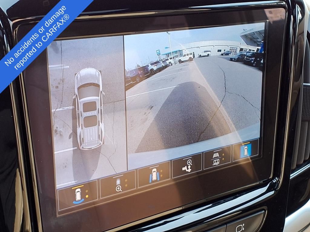 2022 Chevrolet Traverse Premier 28