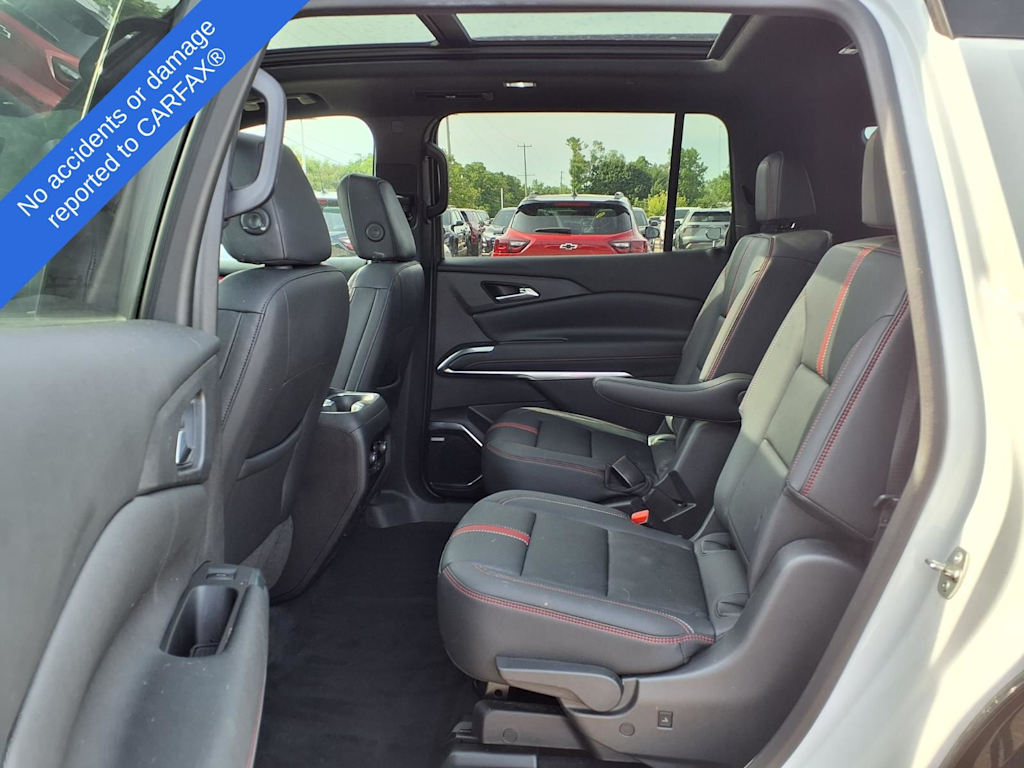 Thumbnail: 2024 Chevrolet Traverse - 10