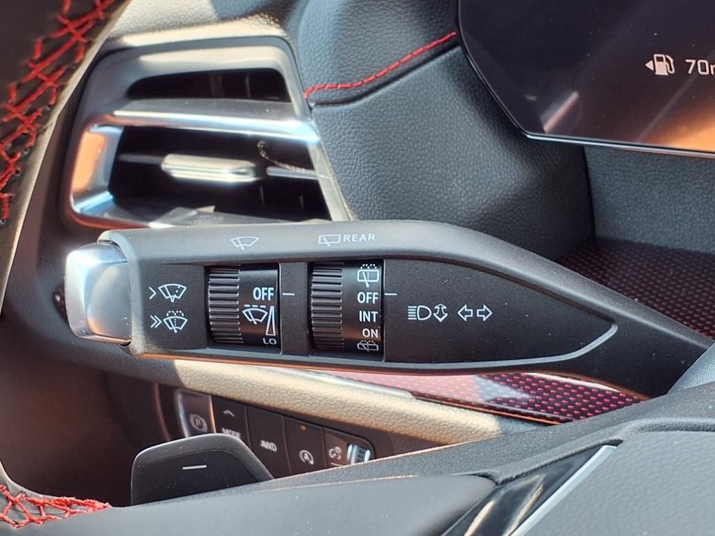 Thumbnail: 2026 Chevrolet Traverse - 12