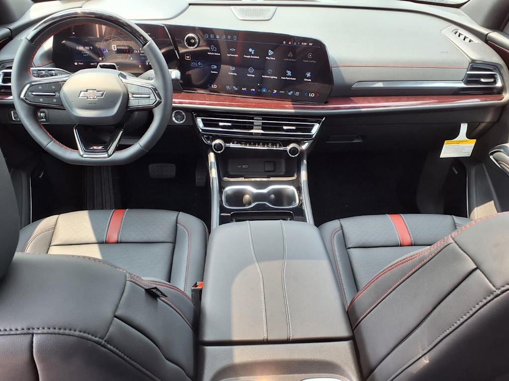 Thumbnail: 2026 Chevrolet Traverse - 2