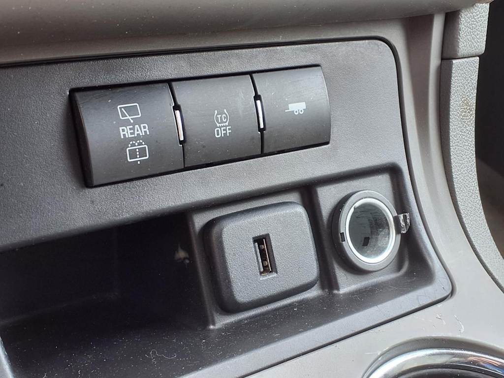 Thumbnail: 2016 Chevrolet Traverse - 27