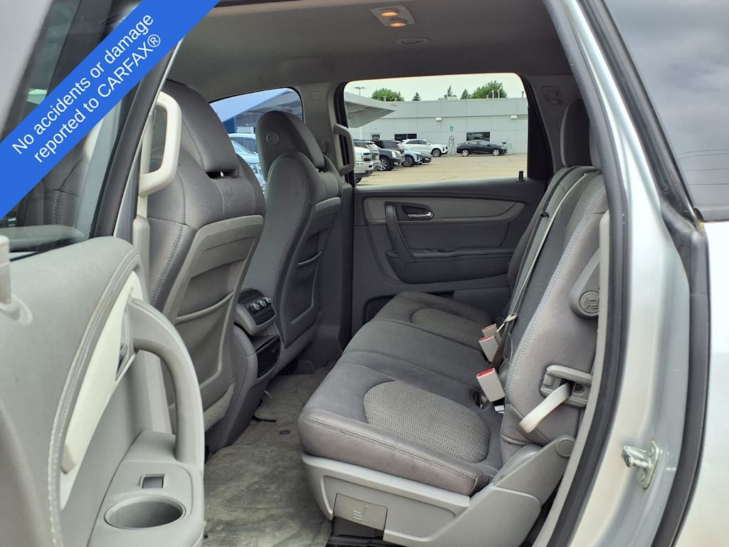 Thumbnail: 2013 Chevrolet Traverse - 11