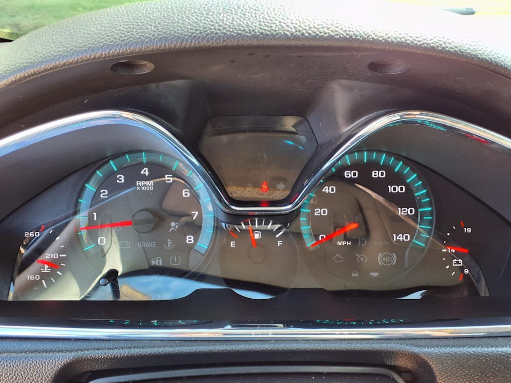 Thumbnail: 2014 Chevrolet Traverse - 12