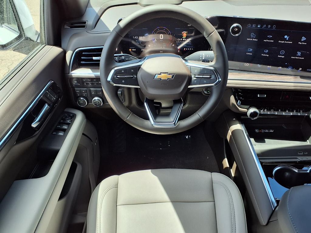 Thumbnail: 2026 Chevrolet Suburban - 8