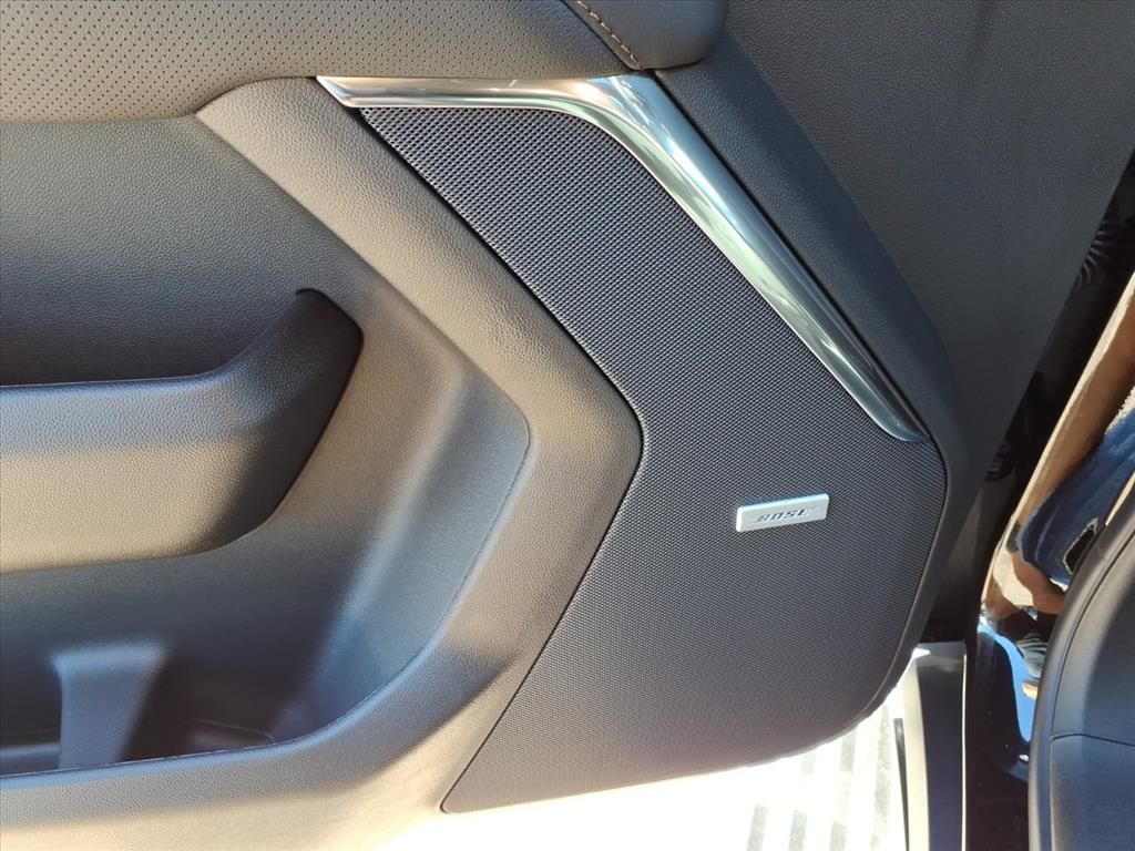 Thumbnail: 2026 Chevrolet Suburban - 16