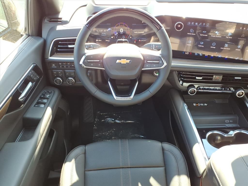 Thumbnail: 2026 Chevrolet Suburban - 7