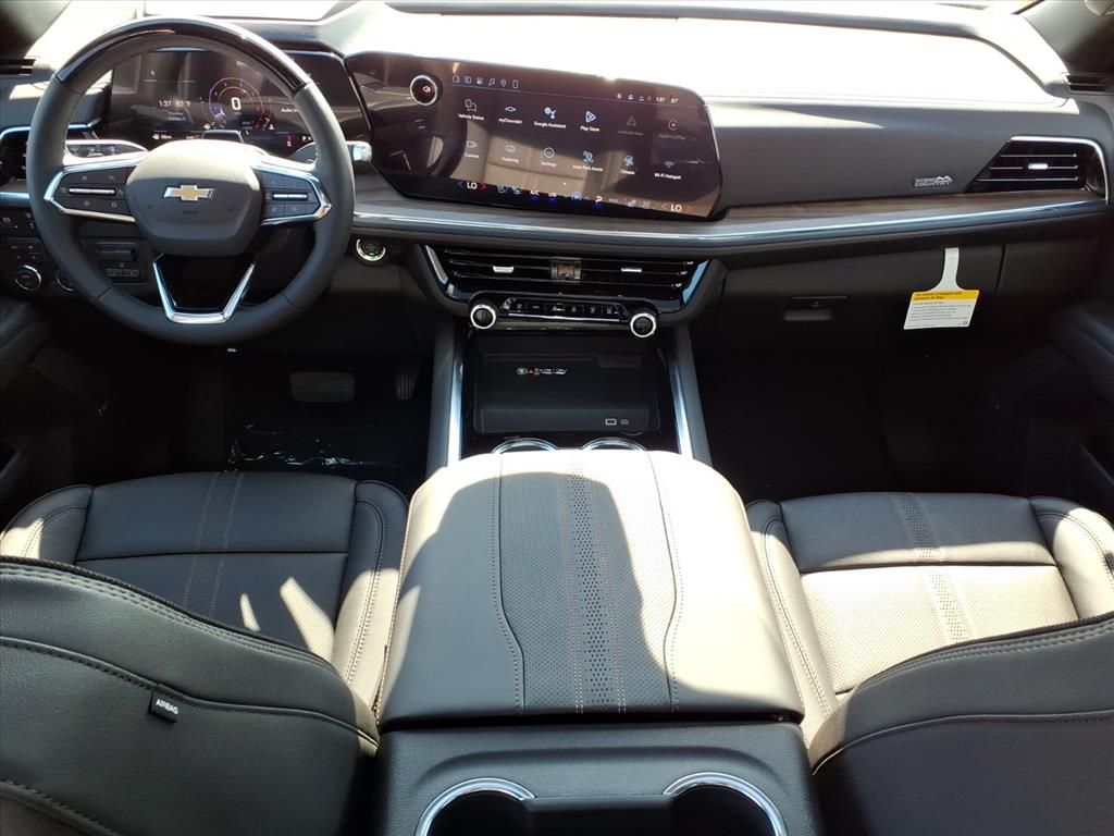 Thumbnail: 2026 Chevrolet Suburban - 2