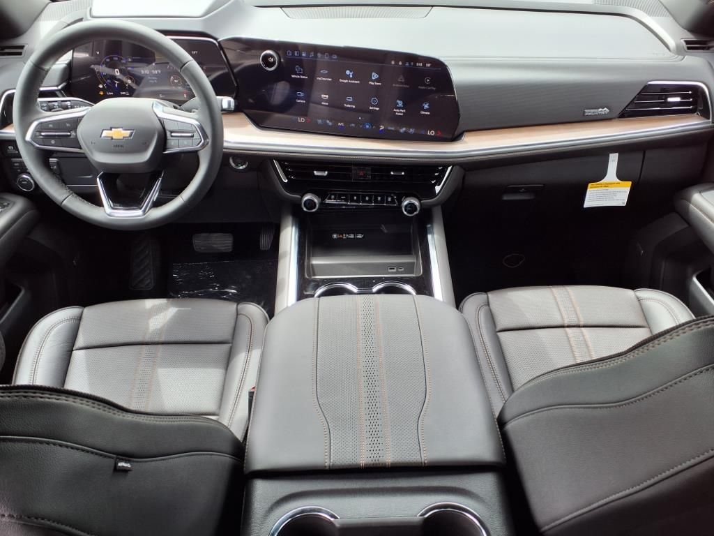 Thumbnail: 2025 Chevrolet Suburban - 2