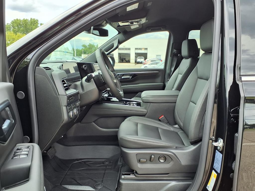 Thumbnail: 2026 Chevrolet Tahoe - 7
