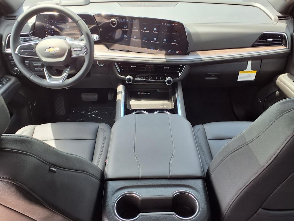 Thumbnail: 2026 Chevrolet Tahoe - 2