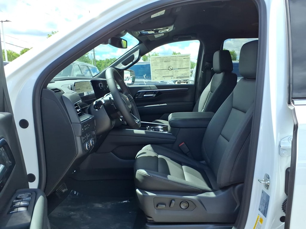 Thumbnail: 2026 Chevrolet Tahoe - 9