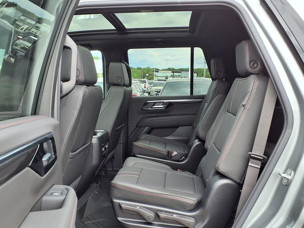 Thumbnail: 2026 Chevrolet Tahoe - 11