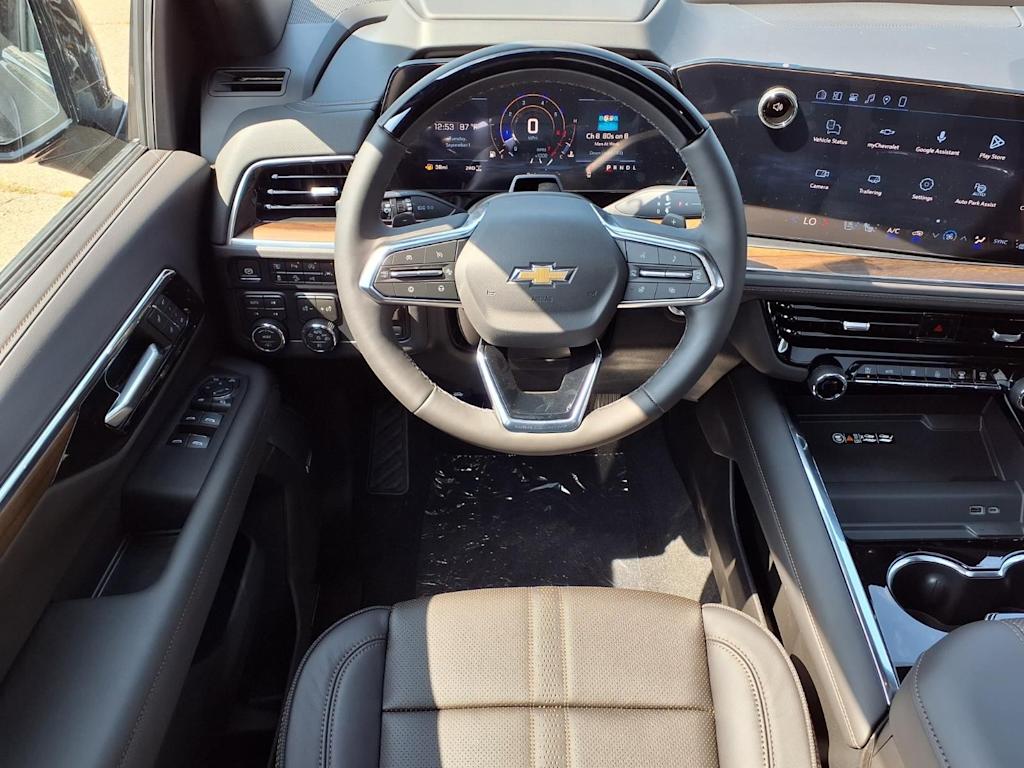 Thumbnail: 2026 Chevrolet Tahoe - 6
