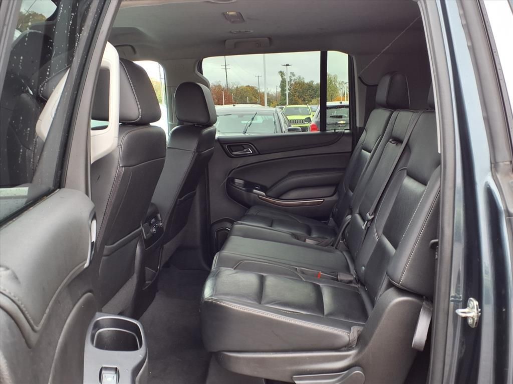 Thumbnail: 2020 Chevrolet Suburban - 10