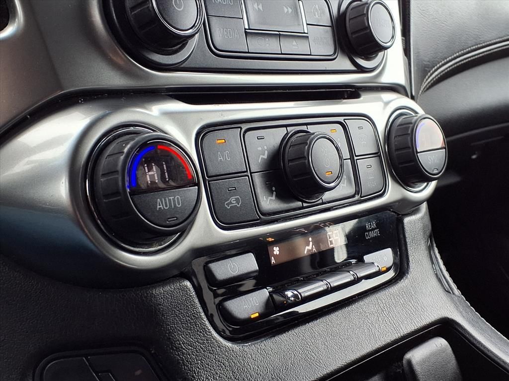 Thumbnail: 2020 Chevrolet Suburban - 25