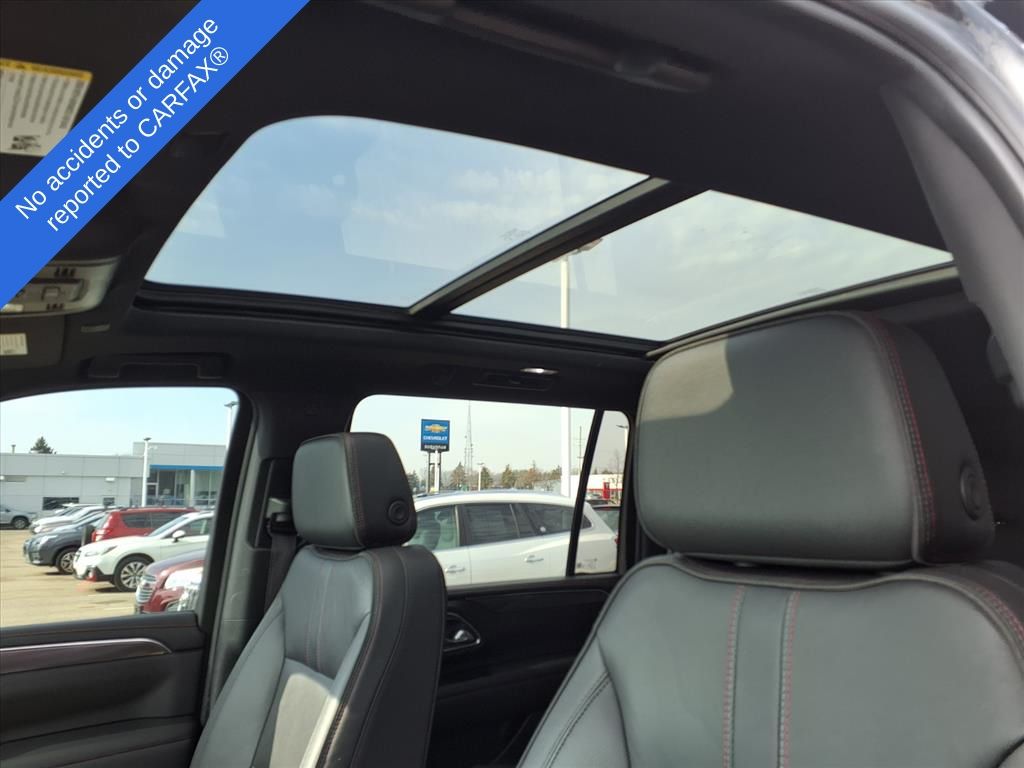 Thumbnail: 2023 Chevrolet Suburban - 19