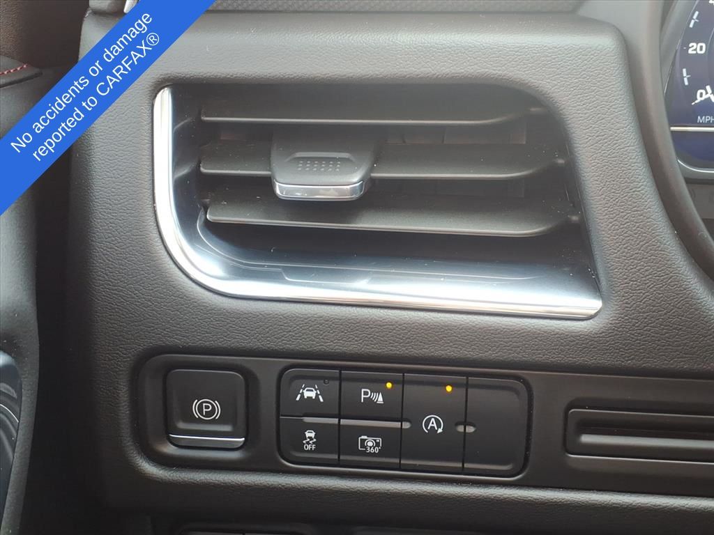 Thumbnail: 2023 Chevrolet Suburban - 28