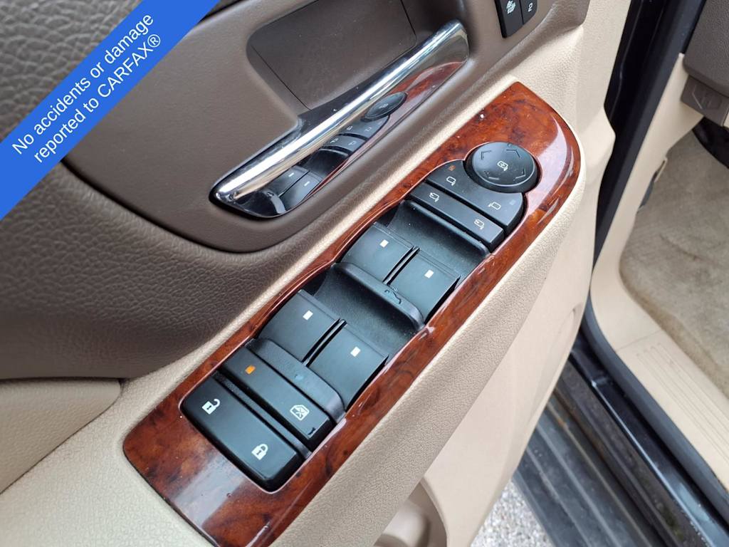 Thumbnail: 2013 Chevrolet Suburban - 19