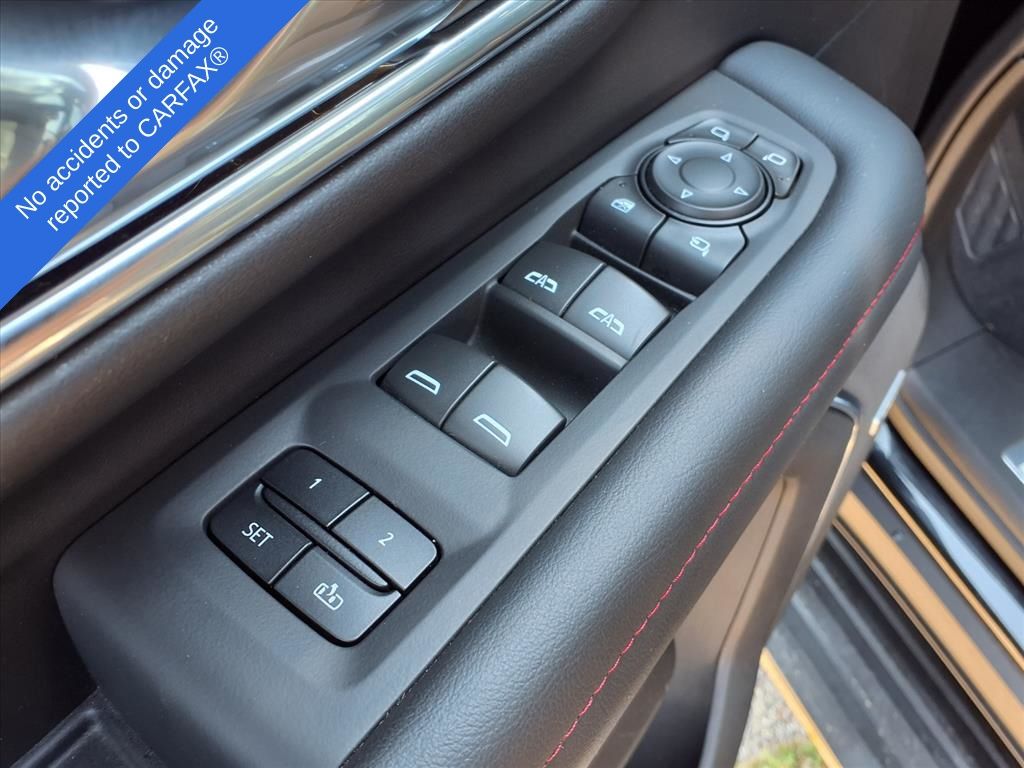 Thumbnail: 2023 Chevrolet Tahoe - 14