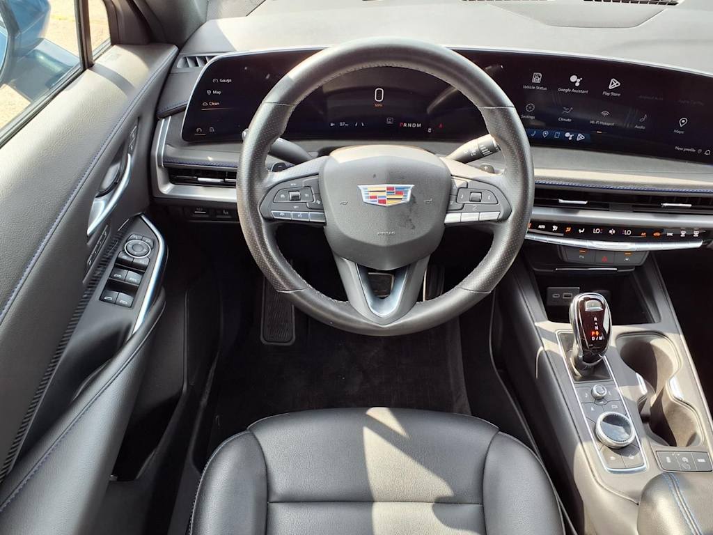 Thumbnail: 2024 Cadillac XT4 - 8
