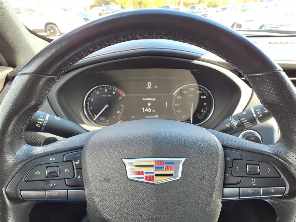 Thumbnail: 2023 Cadillac XT4 - 22